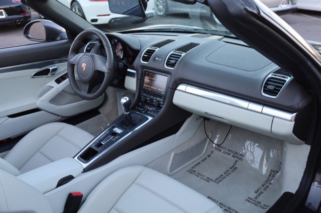 Used 2014 Porsche Boxster S RWD image 45