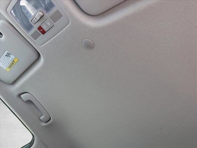 Certified 2024 Hyundai Venue Limited FWD image 15