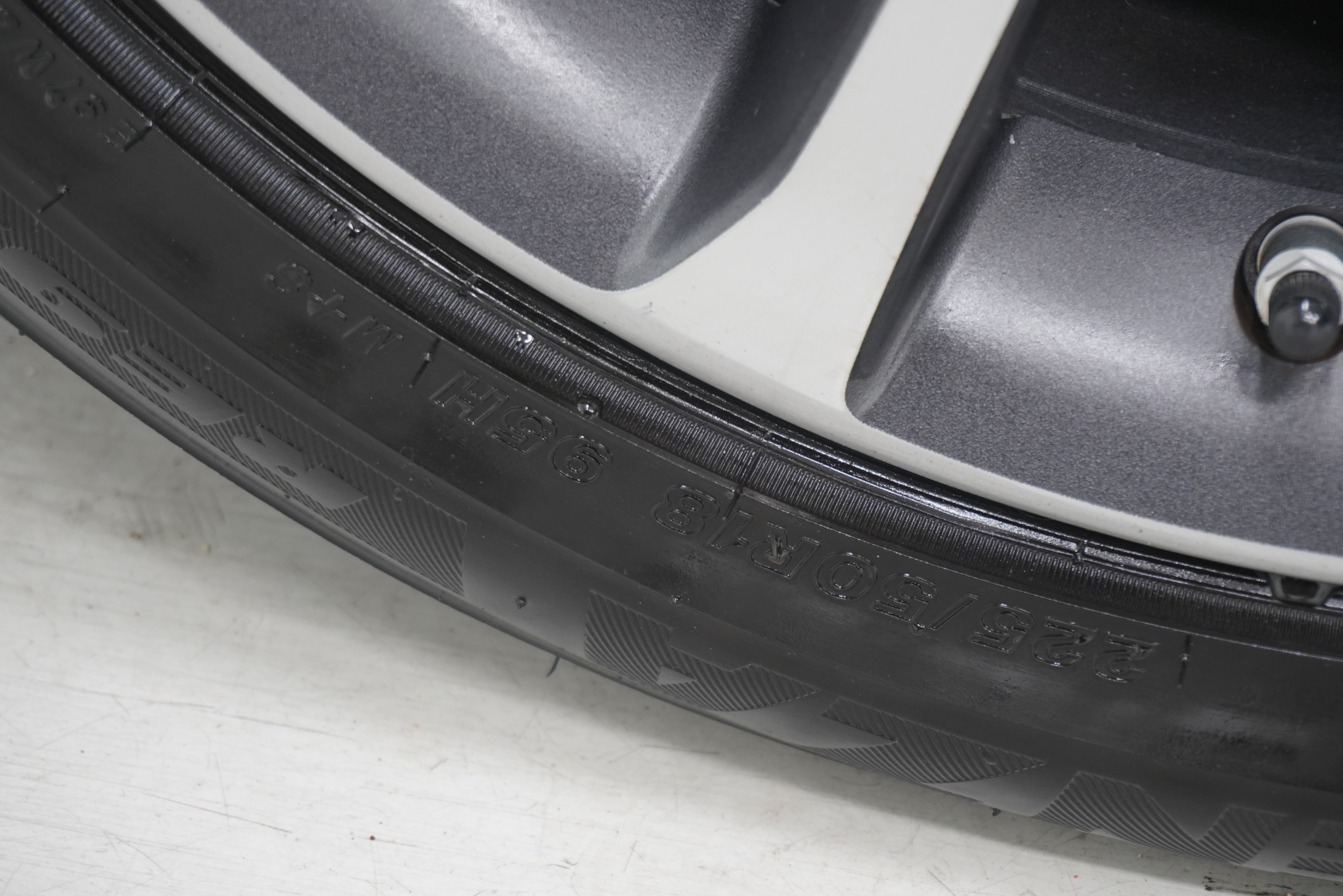 Used 2015 Acura TLX w/ Advance Package FWD image 27
