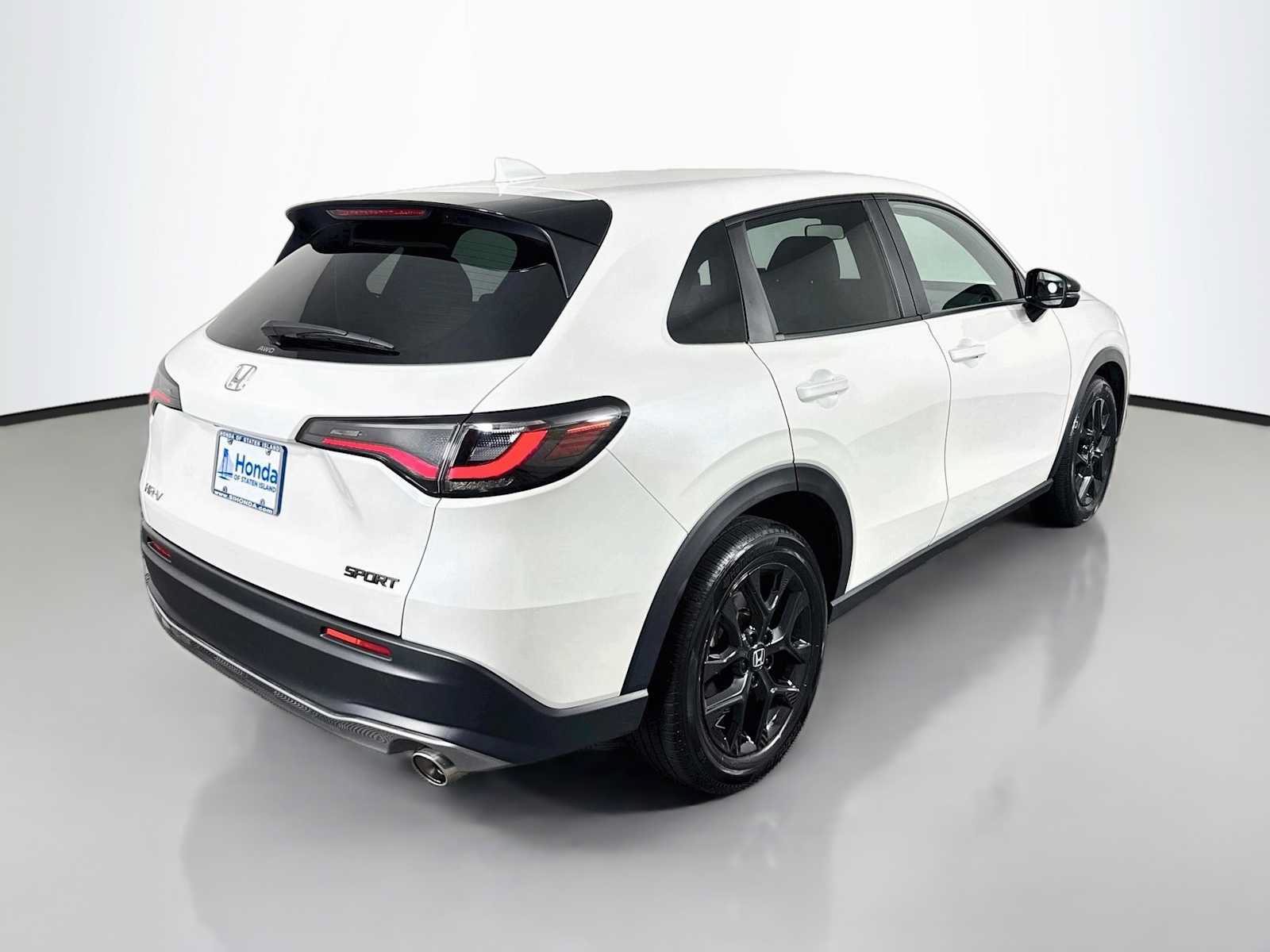Used 2025 Honda HR-V Sport image 7