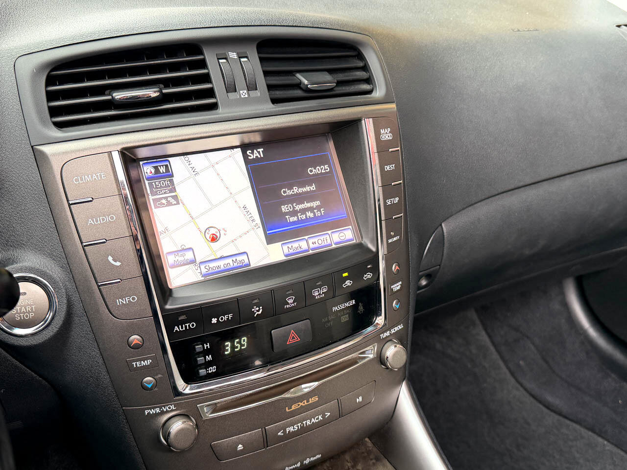 Used 2015 Lexus IS 250C 250 image 26