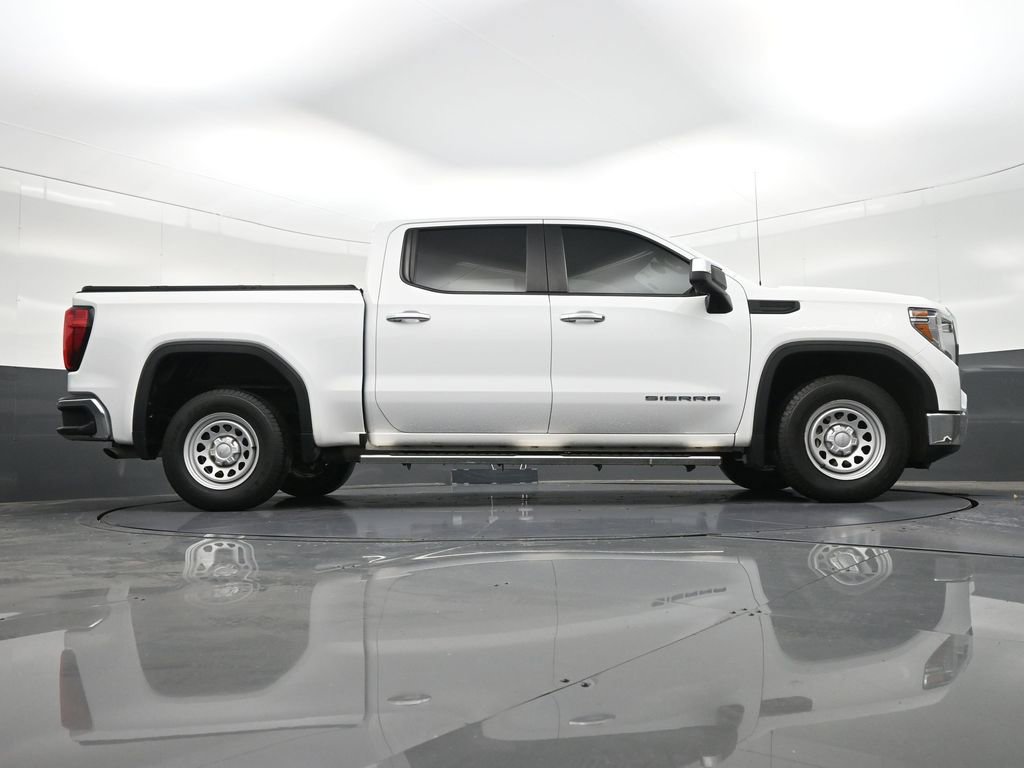 Used 2020 GMC Sierra 1500 2WD Crew Cab w/ Sierra Value Package image 28