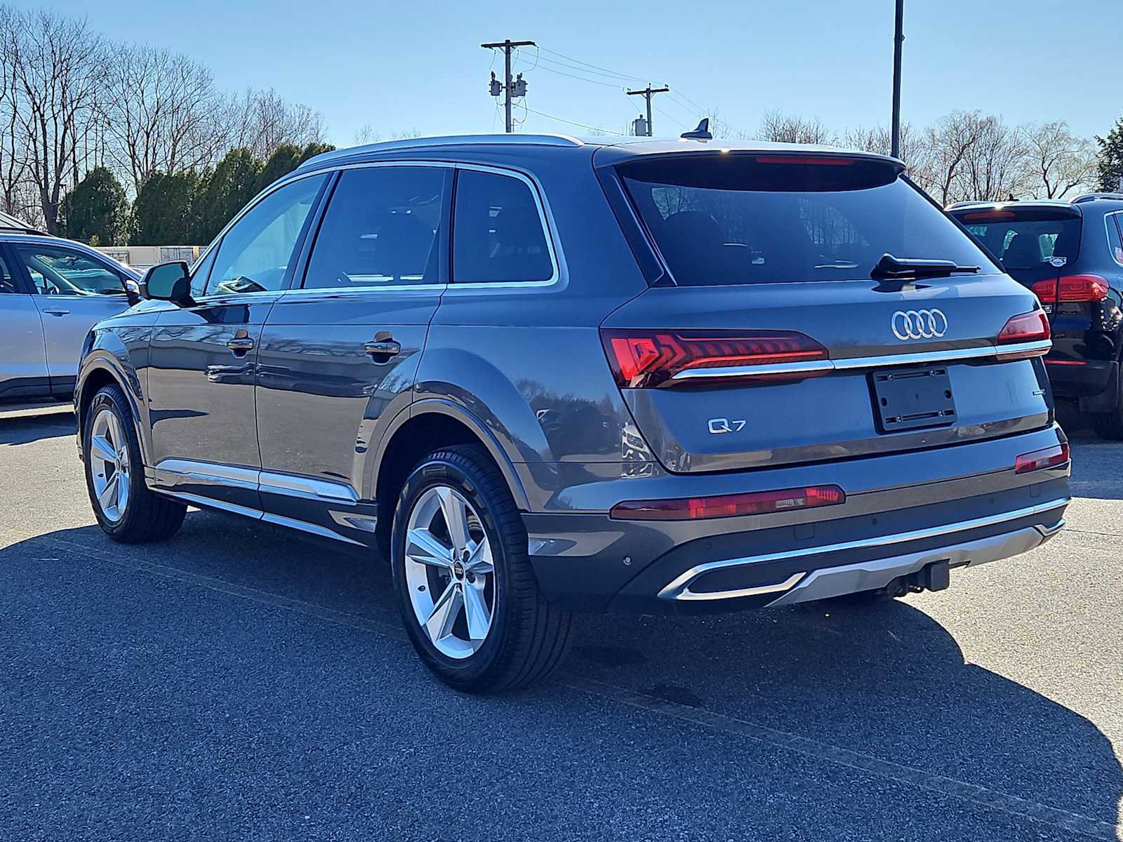 Certified 2023 Audi Q7 3.0T Premium w/ Convenience Package image 4