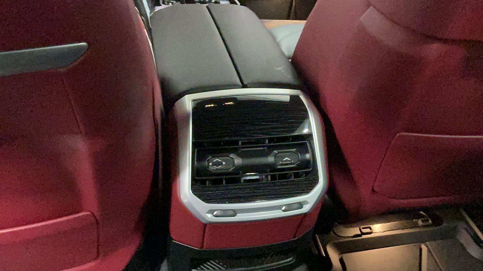 Used 2025 BMW 740i xDrive 740i xDrive image 20