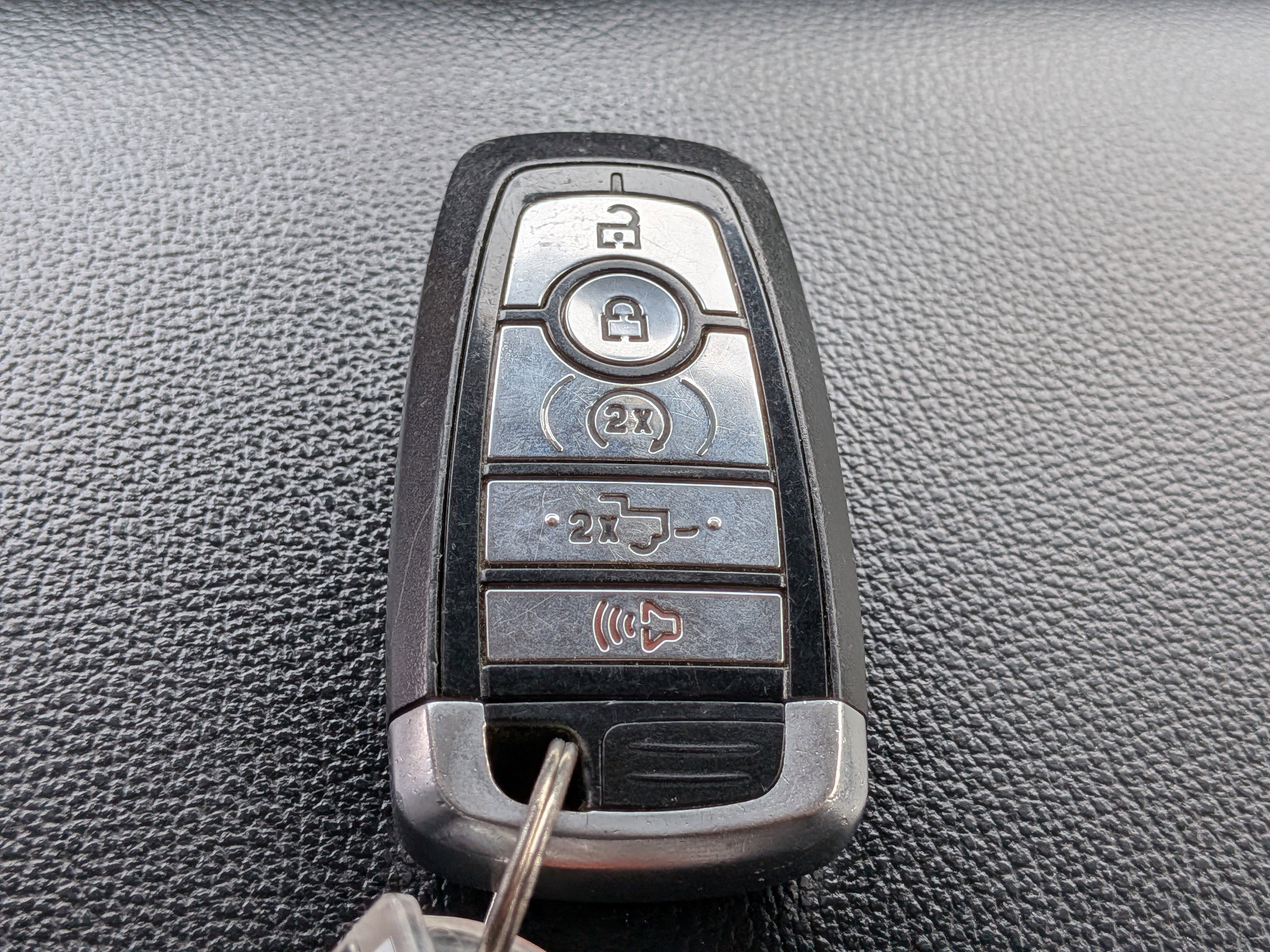 Used 2021 Ford F150 Lariat RWD image 43