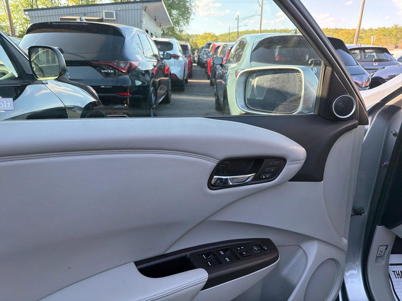 Used 2018 Acura RDX AWD image 16