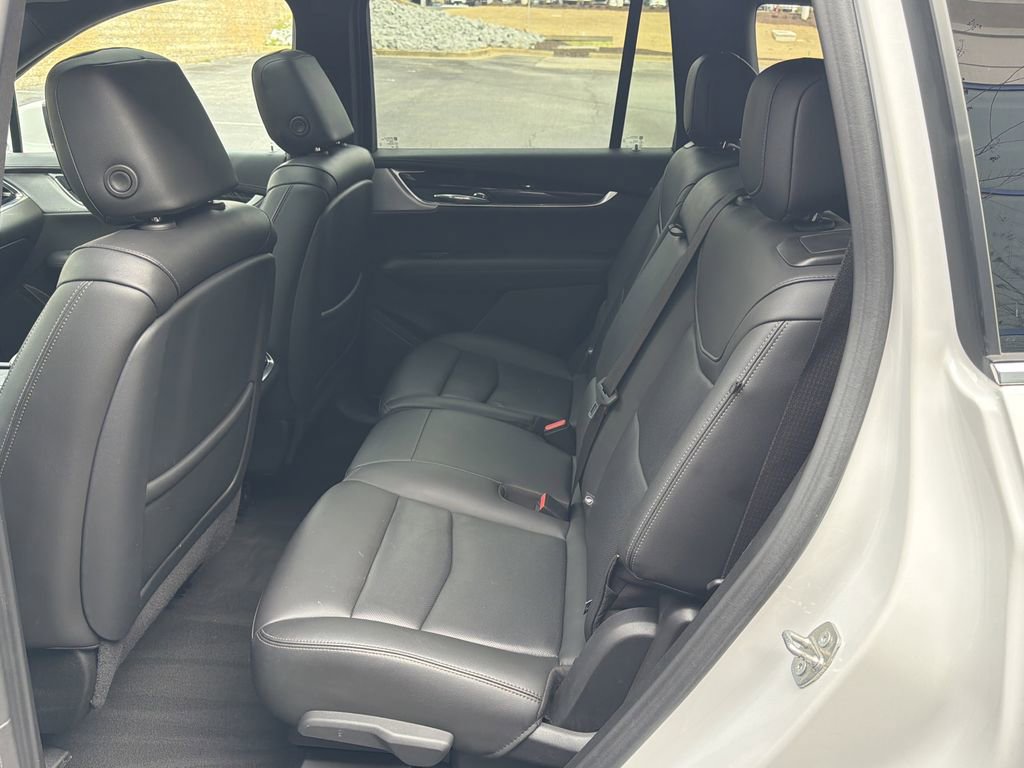Certified 2023 Cadillac XT6 Premium Luxury image 21