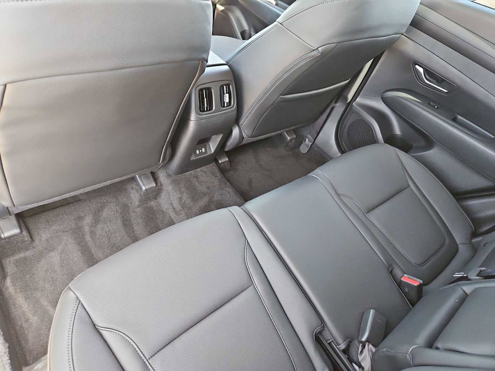 New 2026 Hyundai Tucson SEL image 18