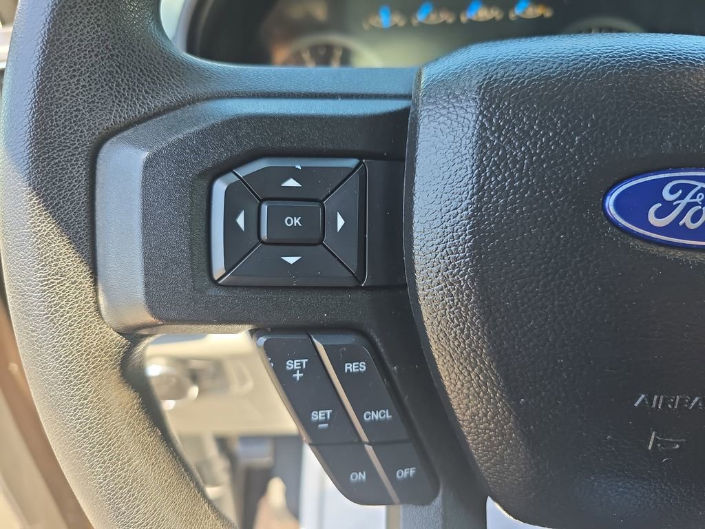 Used 2017 Ford F150 XLT AWD/4WD image 14