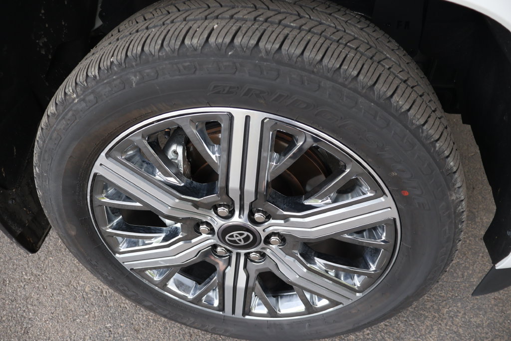 Certified 2026 Toyota Sequoia Capstone AWD/4WD image 75
