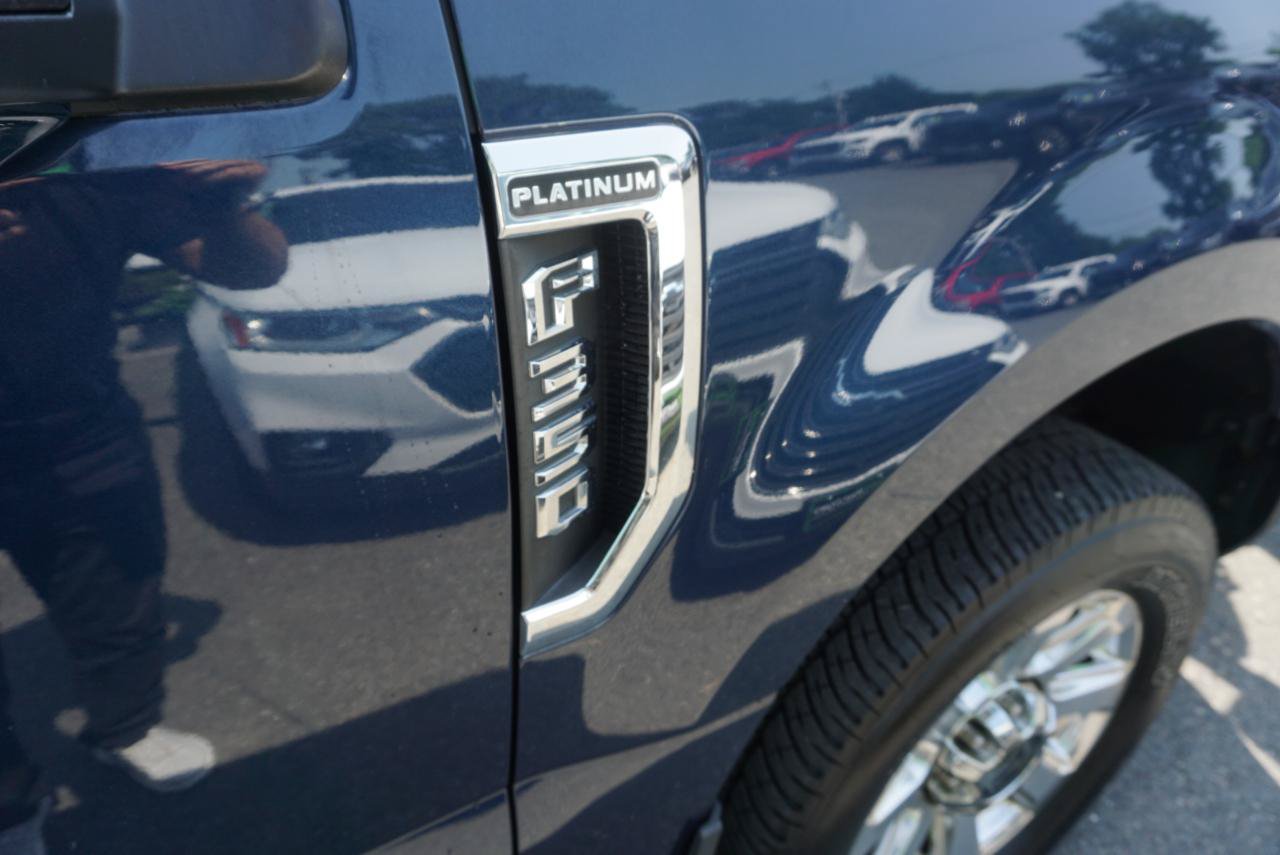 Used 2019 Ford F350 Platinum w/ Platinum Ultimate Package AWD/4WD image 8