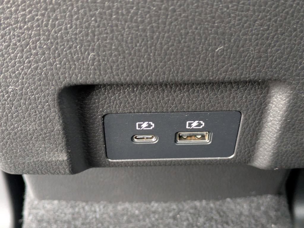 New 2025 Mitsubishi Eclipse Cross SEL image 15