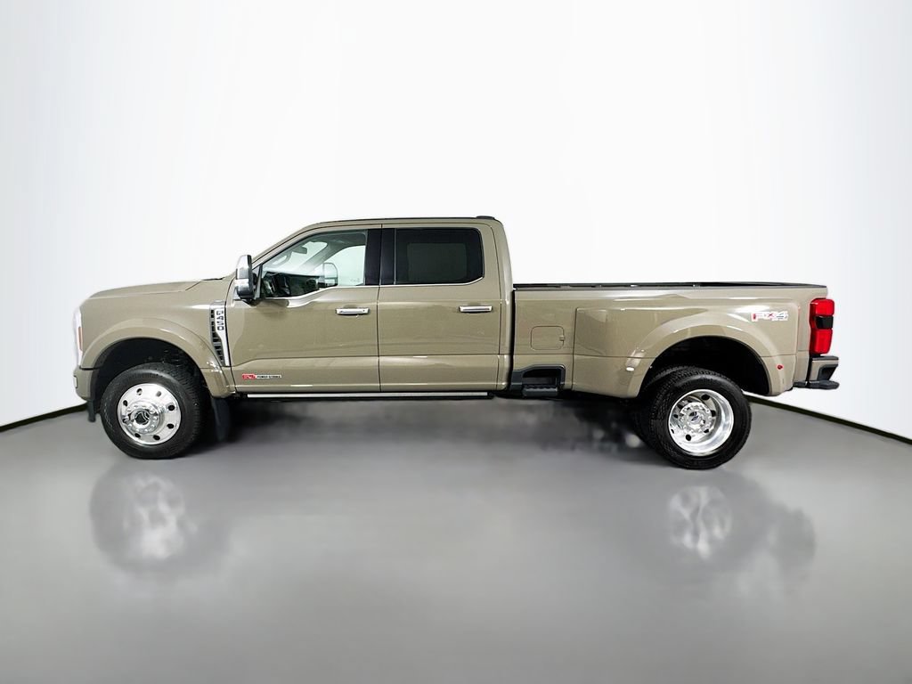 Used 2026 Ford F450 Platinum w/ Platinum Plus Package AWD/4WD image 8