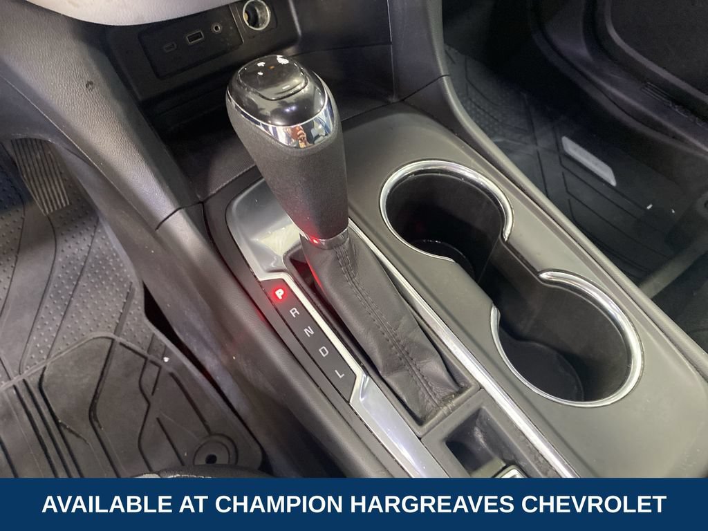 Used 2020 Chevrolet Equinox LT w/ Driver Convenience Package FWD image 21