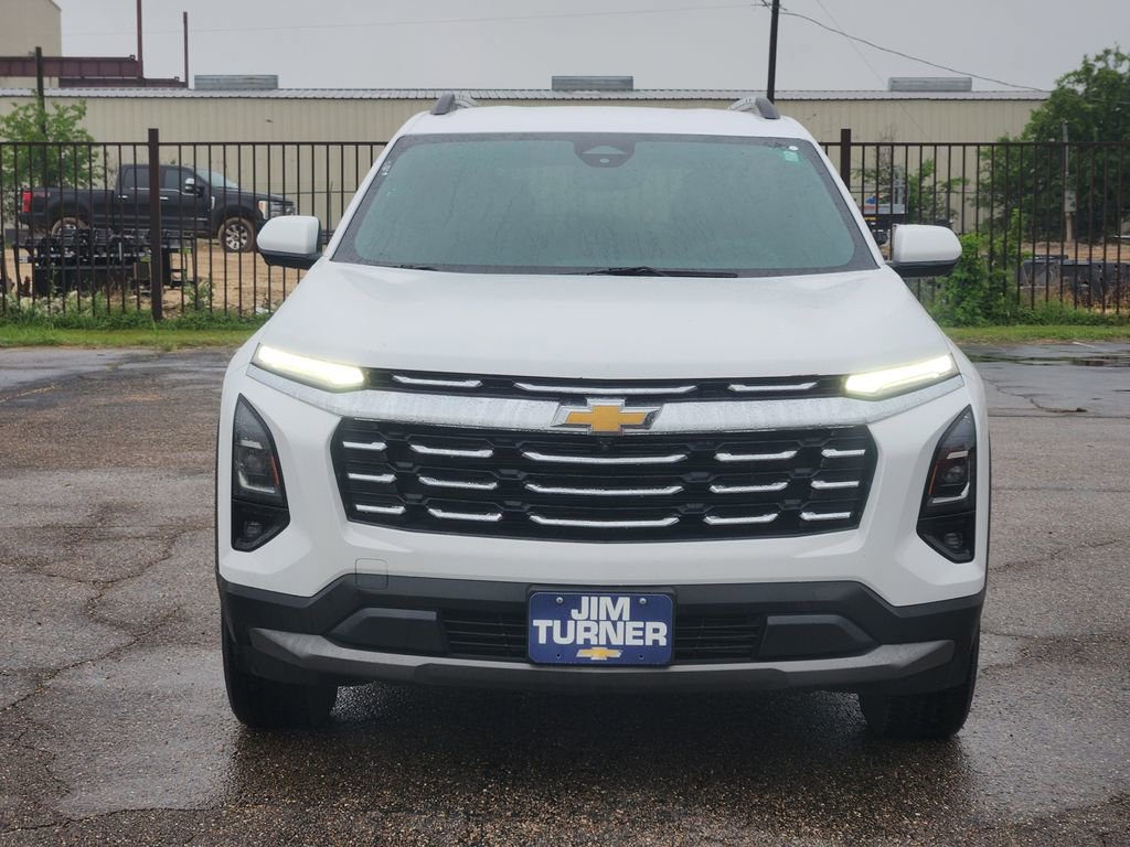 Used 2025 Chevrolet Equinox LT w/ Convenience Package II FWD image 2
