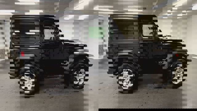 Used 2021 Jeep Wrangler Sport image 9