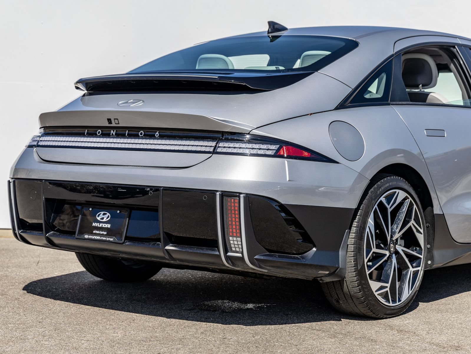 Used 2023 Hyundai Ioniq 6 SEL RWD image 14