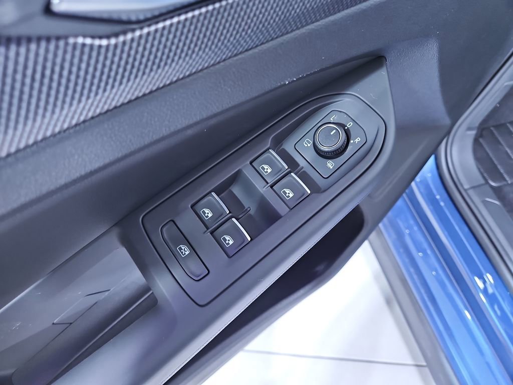 New 2025 Volkswagen GTI SE image 11