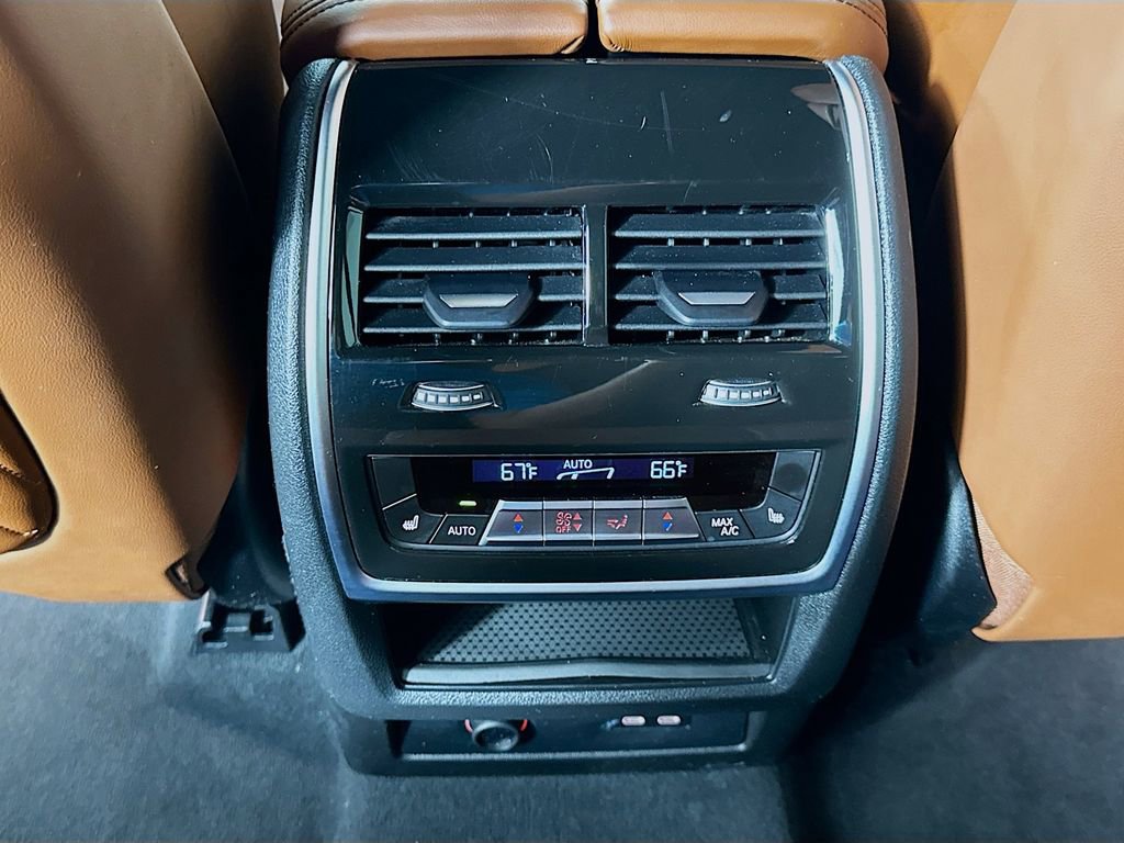 Certified 2024 BMW X7 M60i w/ Executive Package image 26