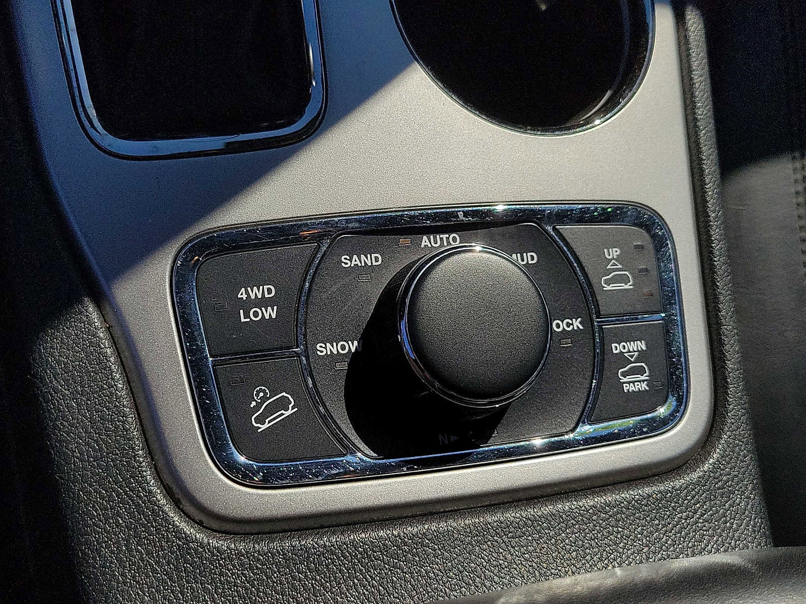 Used 2019 Jeep Grand Cherokee High Altitude image 26