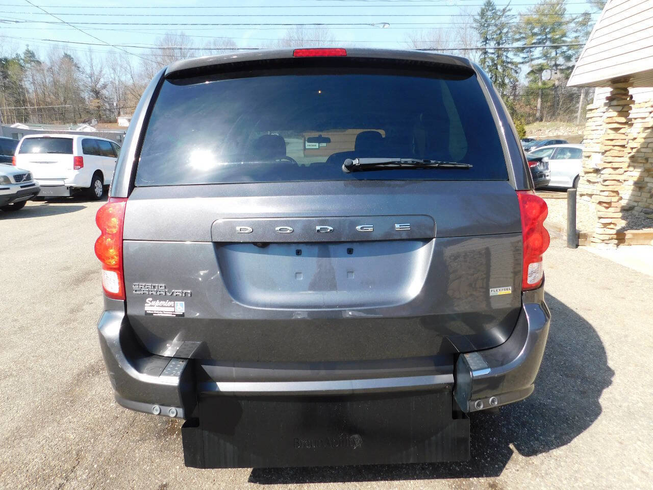 Used 2016 Dodge Grand Caravan SE w/ Quick Order Package 29E SE image 15