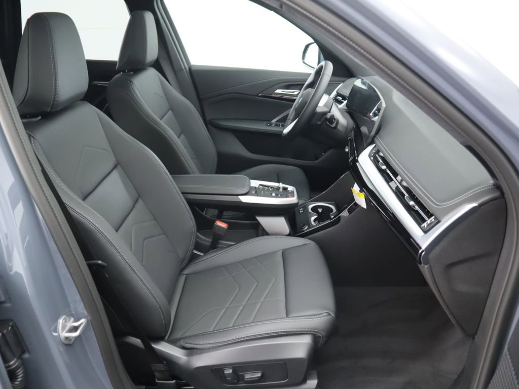 Certified 2025 BMW X1 xDrive28i w/ Technology Package image 22