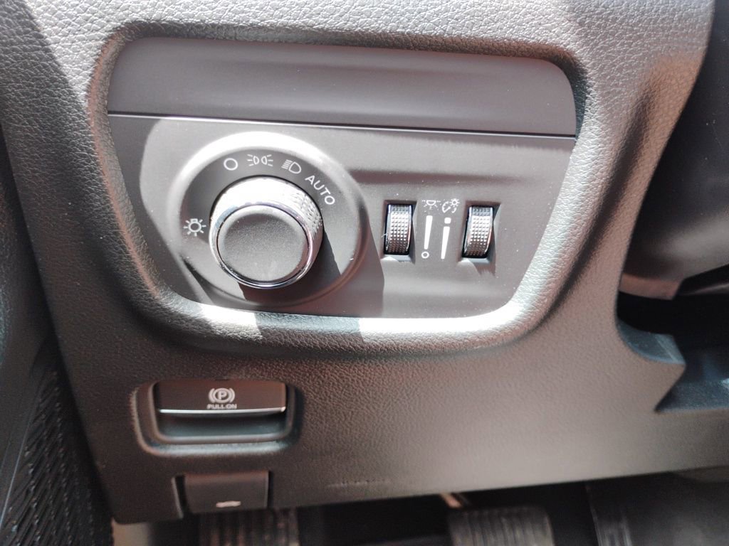 New 2026 Jeep Grand Cherokee Laredo X image 41