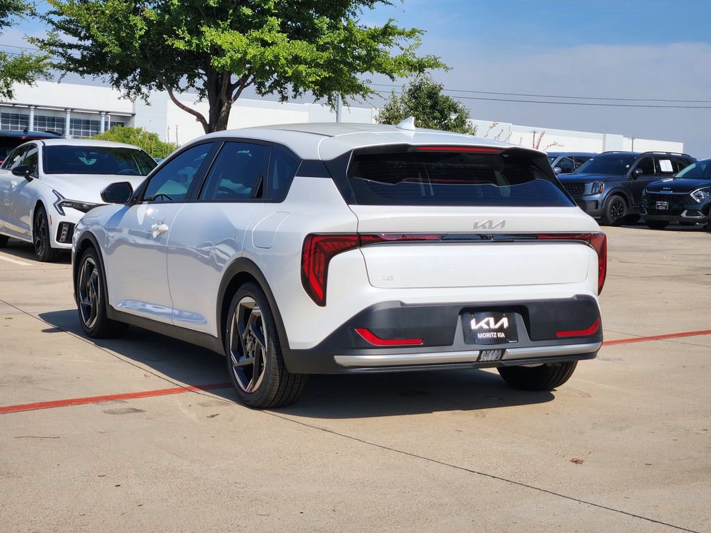 New 2026 Kia K4 EX FWD image 4