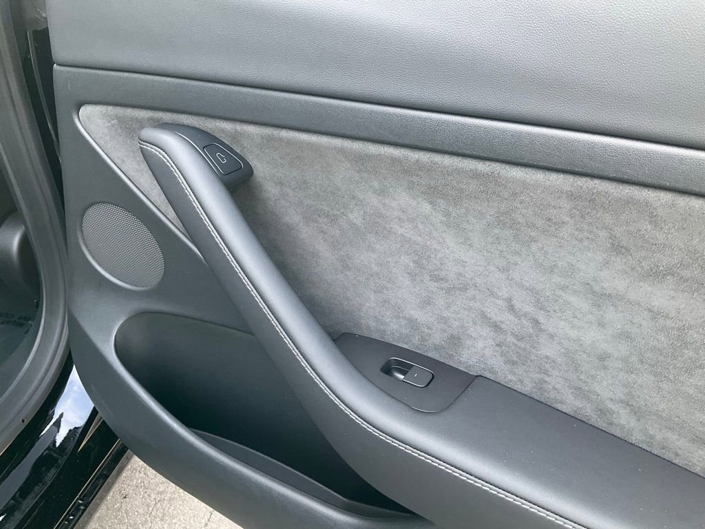 Used 2023 Tesla Model 3 Standard Range RWD image 57