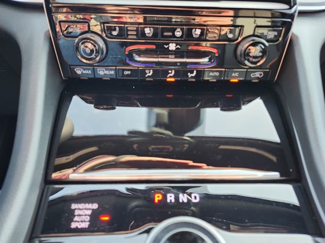 New 2025 Jeep Grand Cherokee L Limited w/ Luxury Tech Group II image 29