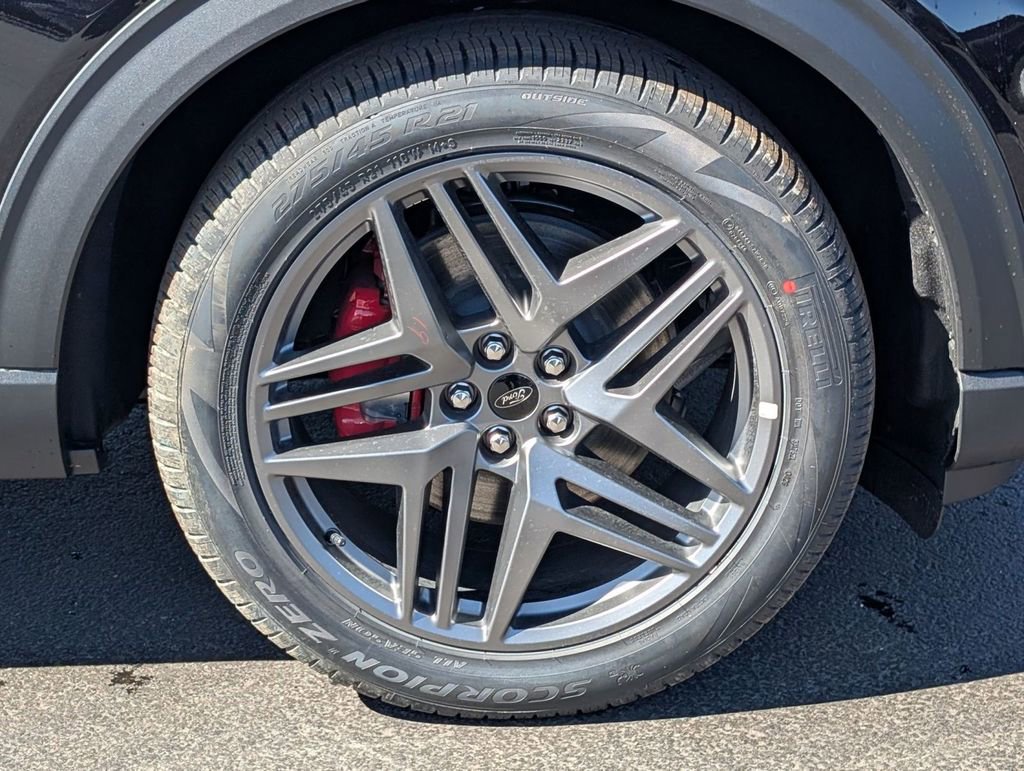 New 2026 Ford Explorer ST w/ Sun And Sound Package image 17