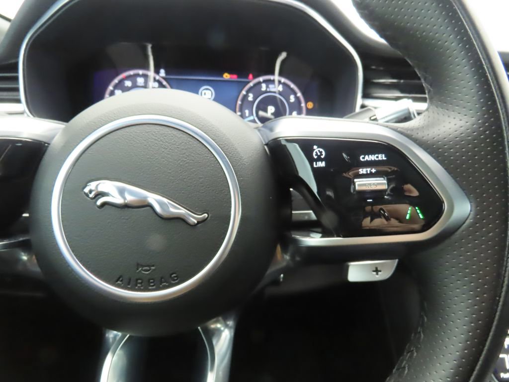 Used 2021 Jaguar F-PACE R-Dynamic S image 12