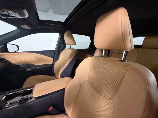 Used 2025 Lexus RX 350 Premium FWD image 5
