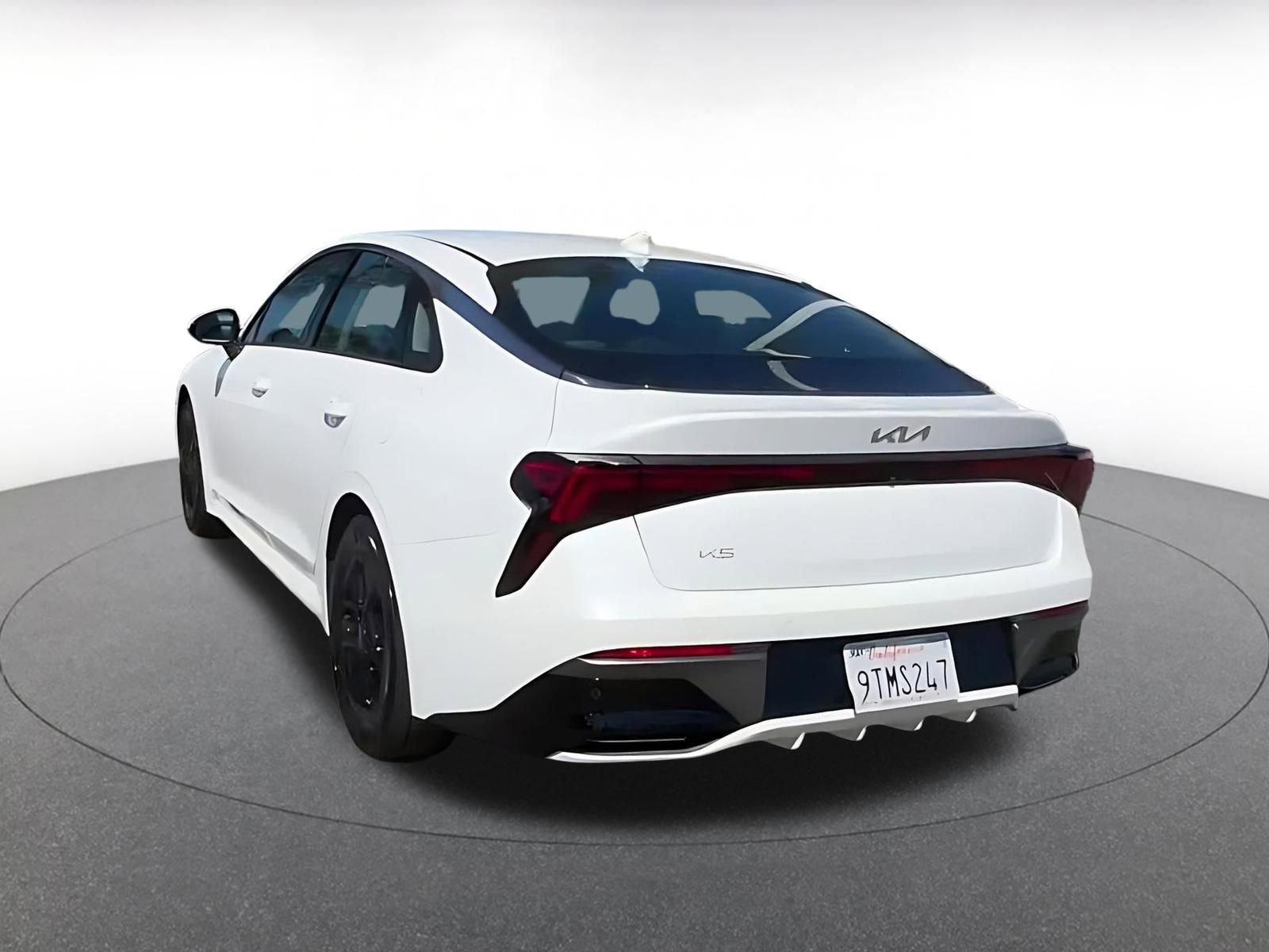 Used 2025 Kia K5 LXS FWD image 4