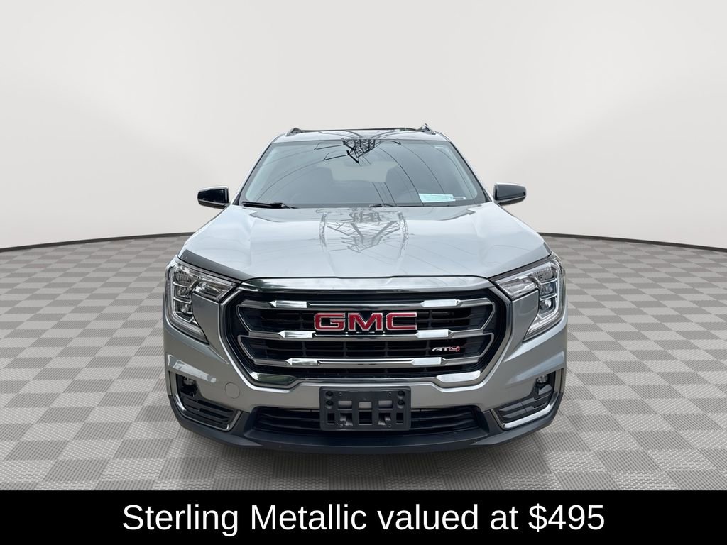 Used 2024 GMC Terrain AT4 AWD/4WD image 5
