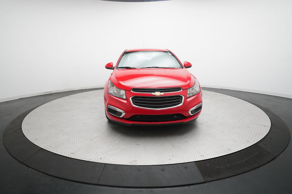Used 2015 Chevrolet Cruze LT FWD image 11