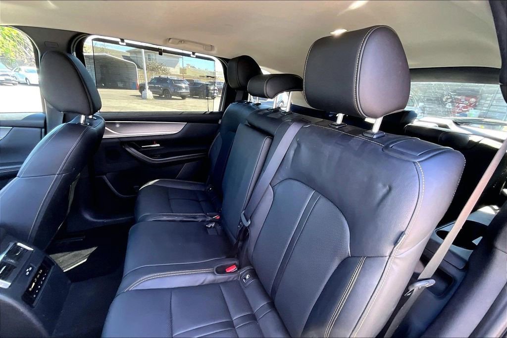 Certified 2024 MAZDA CX-90 Plug-In Hybrid w/ Preferred image 15