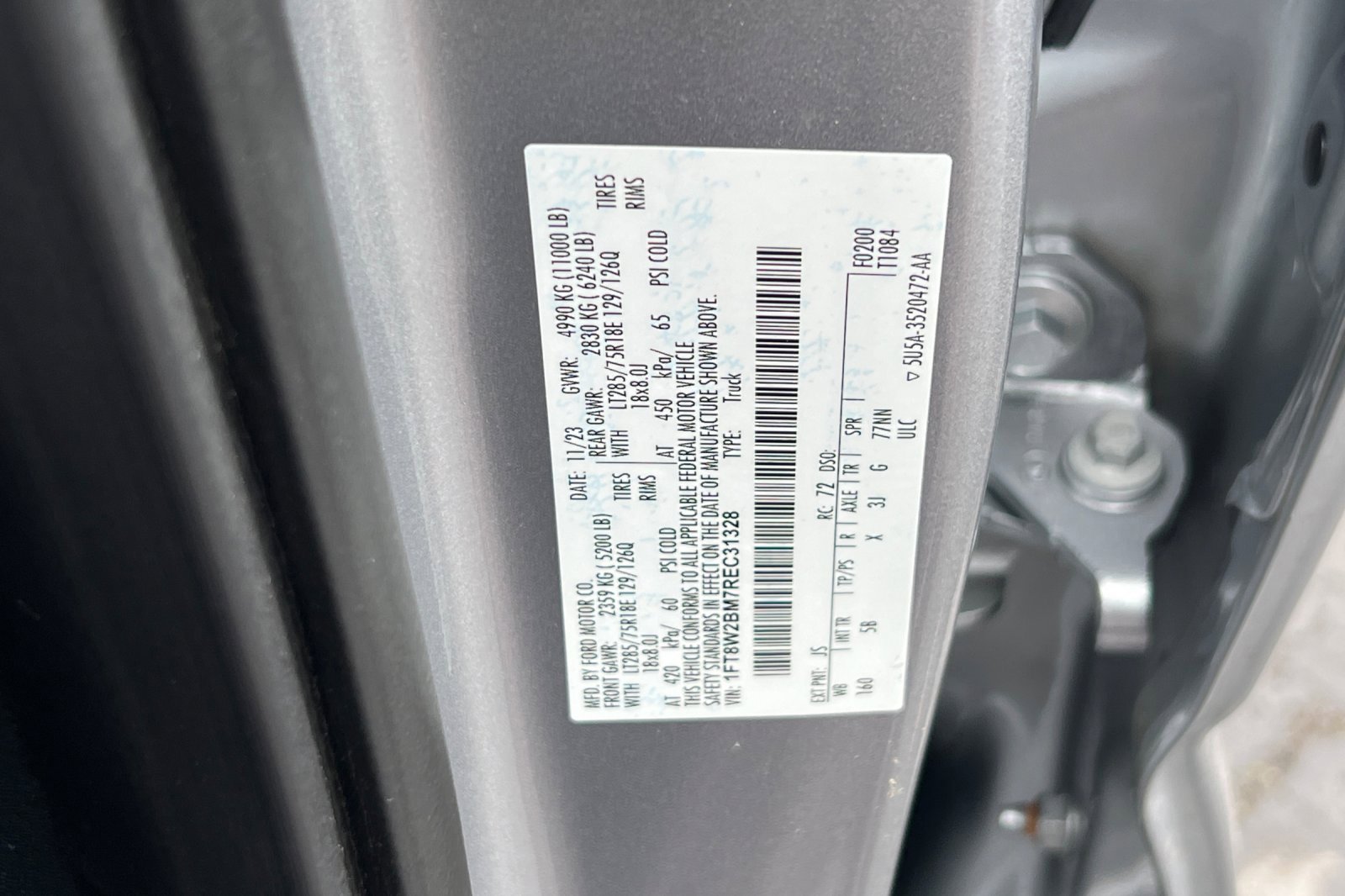 Certified 2024 Ford F250 Lariat w/ Tremor Off-Road Package image 28