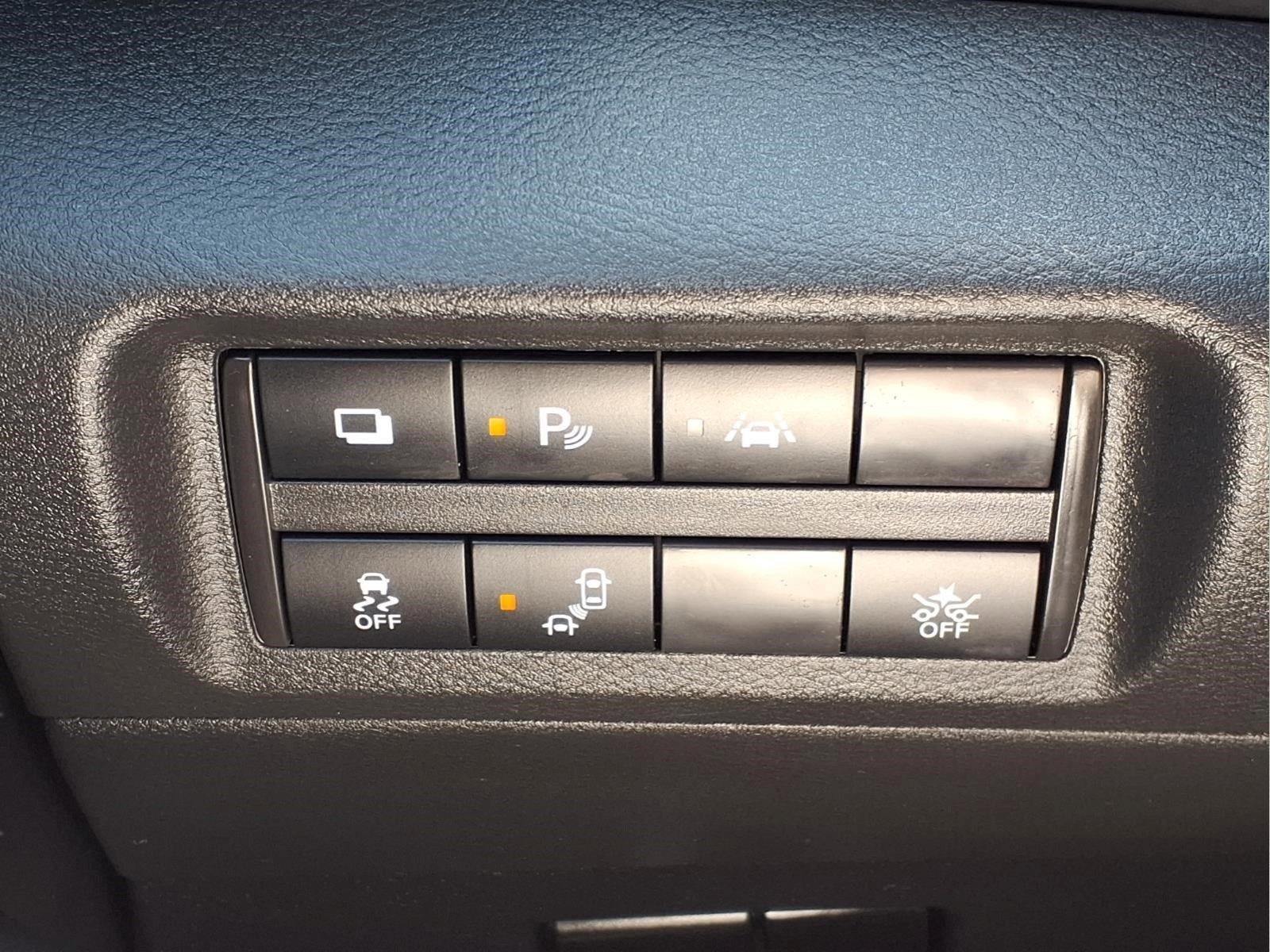 Used 2023 Nissan Kicks S FWD image 20