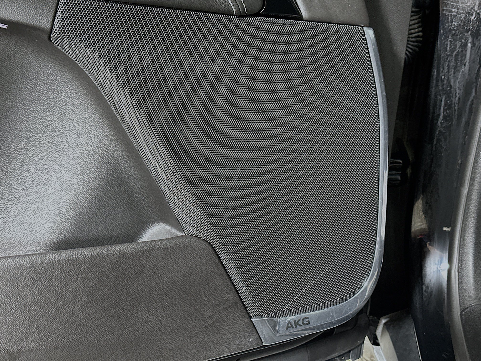 Used 2025 Cadillac Escalade Sport Platinum w/ LPO, Floor Liner Package AWD/4WD image 22