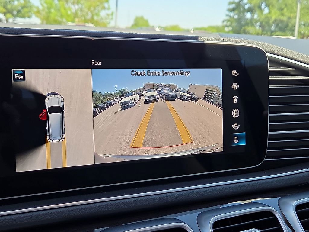 Used 2022 Mercedes-Benz GLS 450 4MATIC image 18