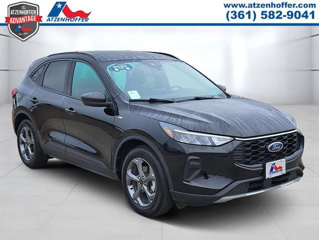 Used 2025 Ford Escape ST-Line video 1
