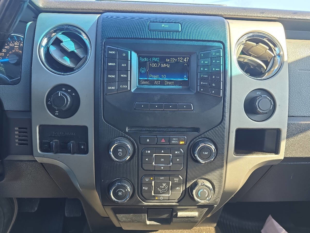 Used 2014 Ford F150 XLT w/ Equipment Group 302A Luxury image 44