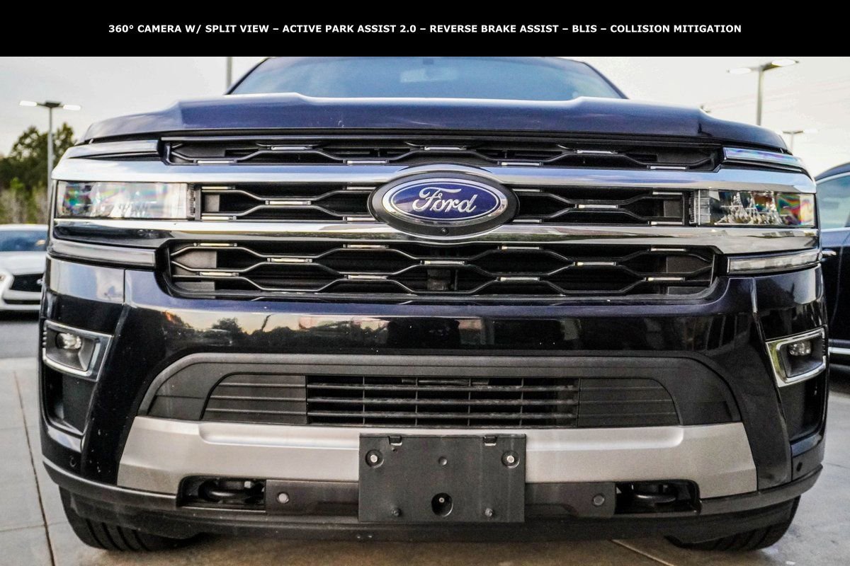 Used 2022 Ford Expedition Max Limited image 2