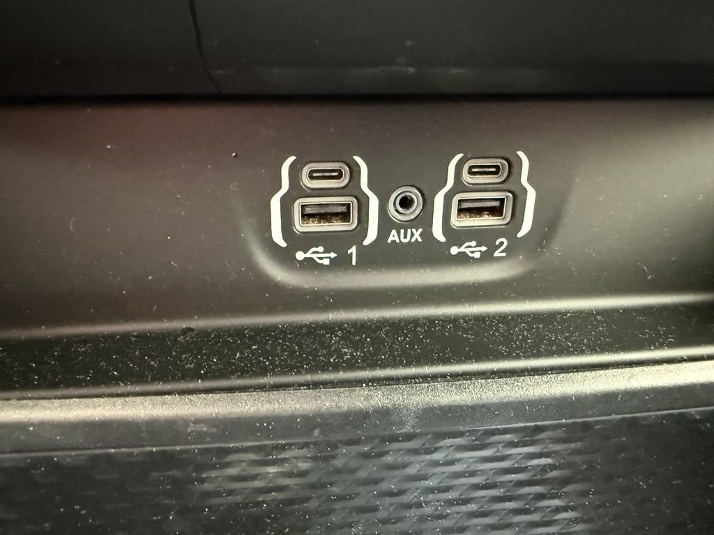 Used 2020 RAM 1500 Laramie AWD/4WD image 26