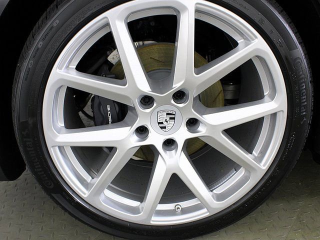 New 2026 Porsche Panamera 4 image 12