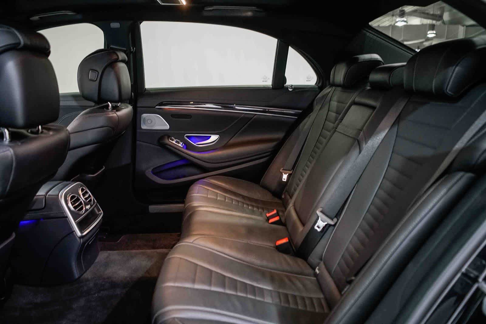Used 2020 Mercedes-Benz S 560 Sedan image 18