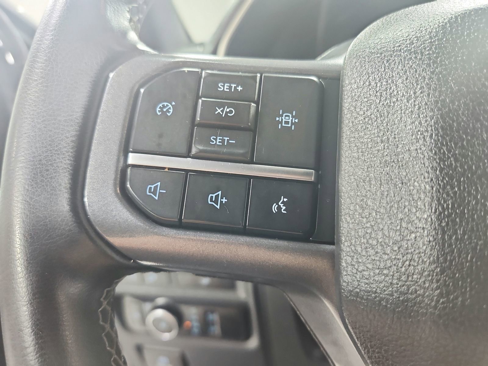 Used 2023 Ford F150 XLT w/ Equipment Group 302A High AWD/4WD image 25