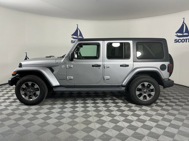 Used 2019 Jeep Wrangler Unlimited Sahara AWD/4WD image 4