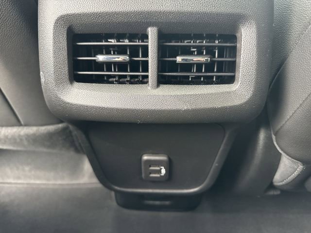 Used 2024 GMC Terrain Denali image 21